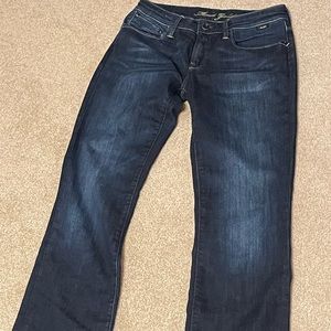 Infamous MAVI jeans!